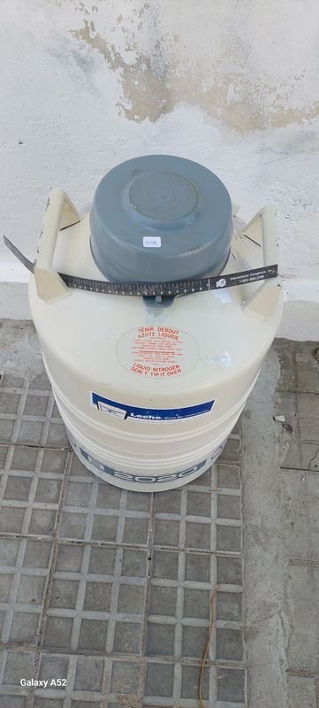 Tanque de uso veterinario para semen - imagen 3