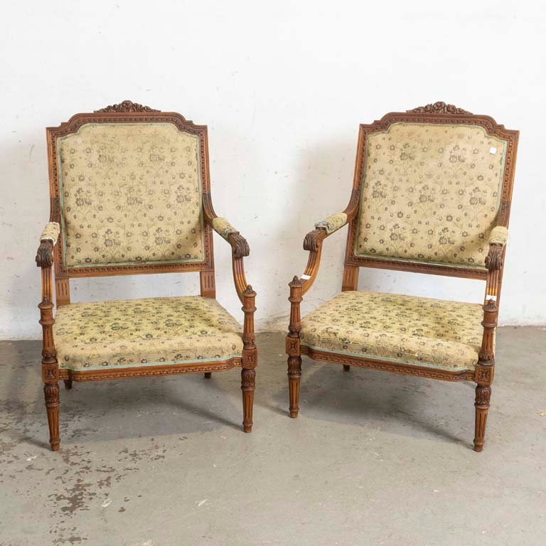 Par de Sillones Luis XVI para Retapizar