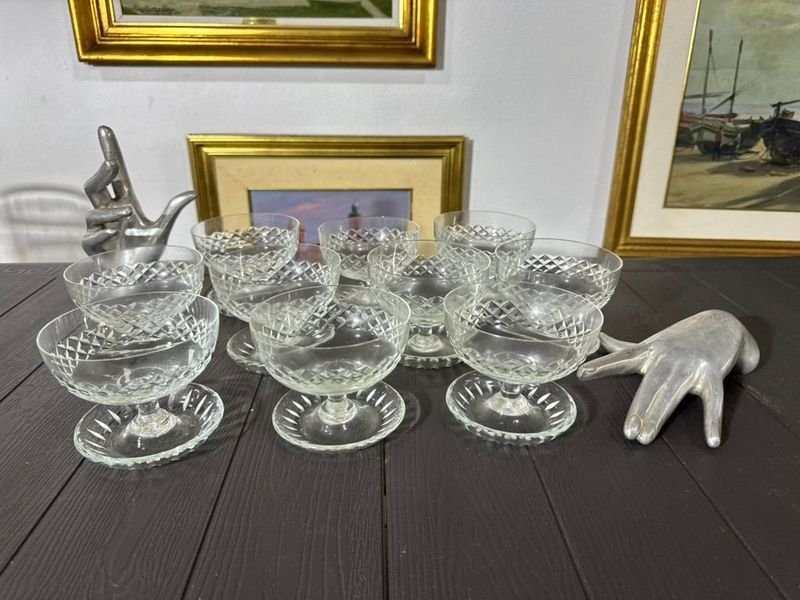 Lote anterior: 10 Copas de Postre en Cristal Tallado