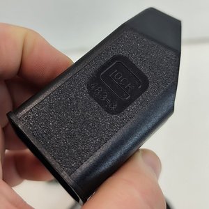 Funda, Porta Cargador y Porta Linterna Glock Originales - imagen 4