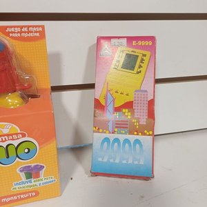 Set de Masa para Moldear "Monstruito" con Unicornios y Juego Electrónico - imagen 4
