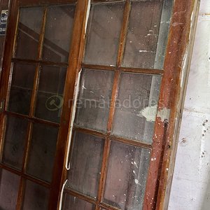 Lote anterior: Puertas Dobles Antiguas de Madera con Vidrio