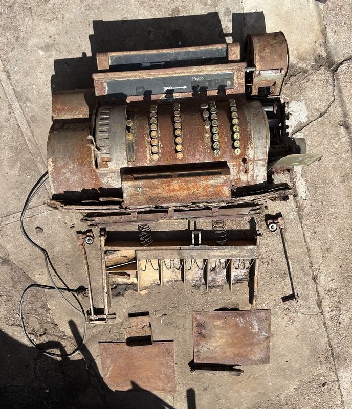 Item 884036 - Image 6