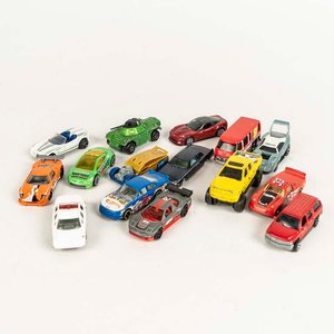 15 autitos colecciones varias  - imagen 1