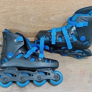 Patines en Línea Azules Ajustables - imagen 2