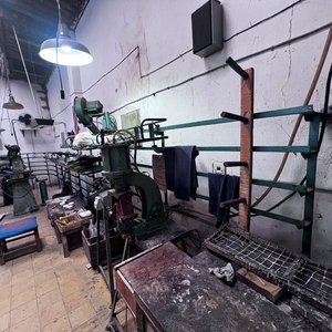 Lote anterior: Línea de Trabajo para Fabricación de Calzado con Carritos y Estanterías