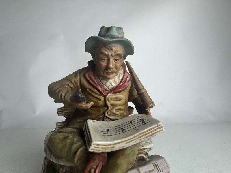 Item 872059 - Image 1