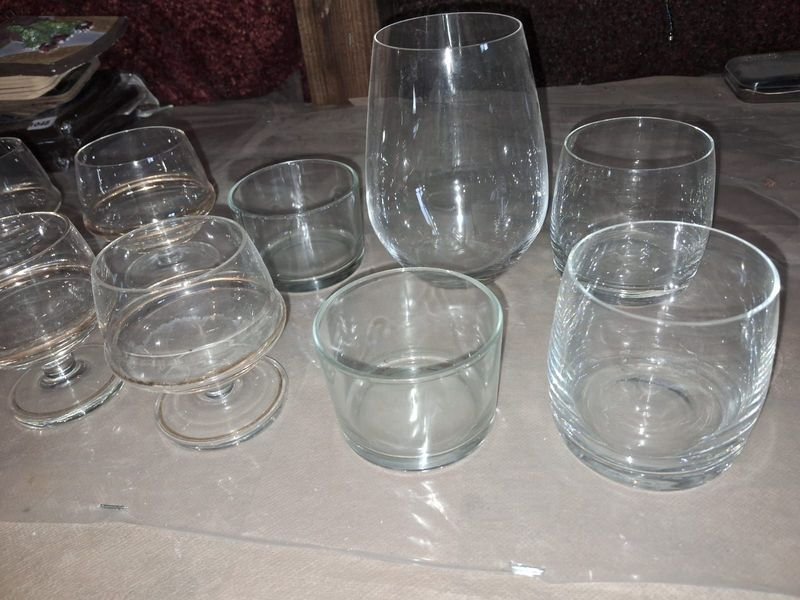 Lote de copas y vasos de vidrio - imagen 3