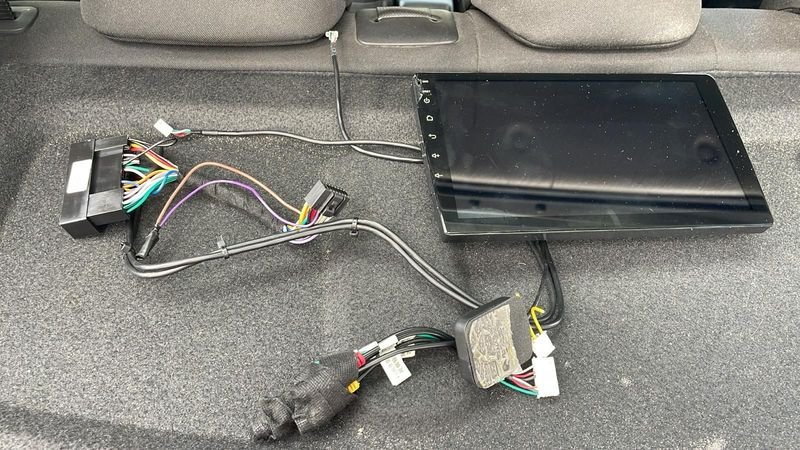 Item 898136 - Image 8