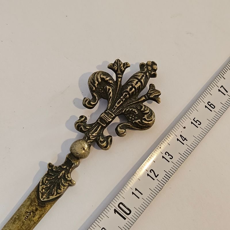 Item 895029 - Image 1