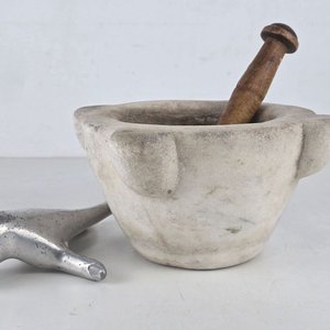 Lote siguiente: Antiguo Mortero de Mármol con Majadero de Madera