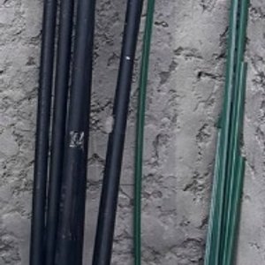 Lote siguiente: Lote de Caños de Plástico y Metal
