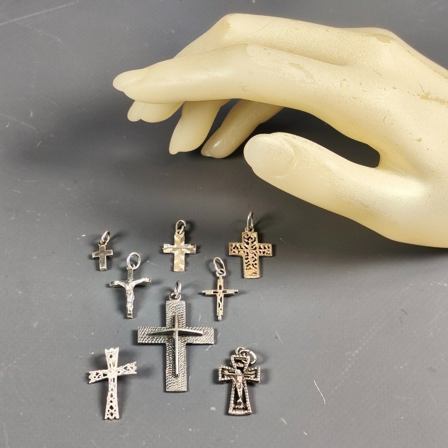 Item 16323 - Image 2