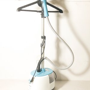 Limpiadora a Vapor Xion 1800W con Accesorios - imagen 2