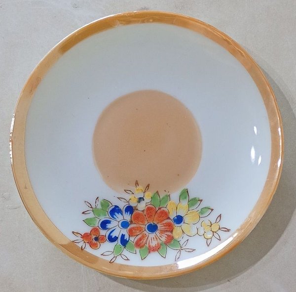 Tres platos de porcelana de Inglaterra y Japón - imagen 6