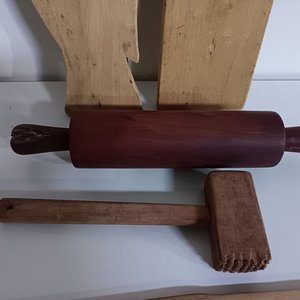 Set de Utensilios de Cocina de Madera: Tabla de Cortar y Palo de Amasar - imagen 4