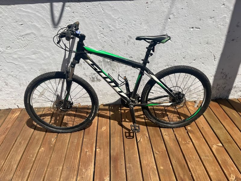 Item 881643 - Image 0