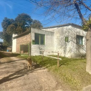 Casa a Remate Presencial en Terreno Amplio con Perro - imagen 2