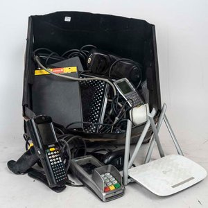 Lote de Pos, Lectores de Código, Modem y Cables - imagen 2