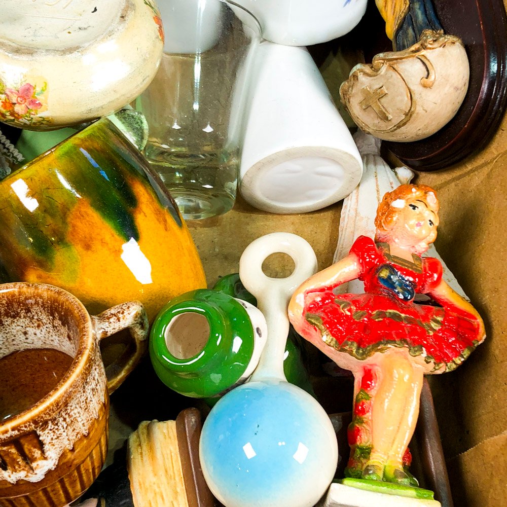 Colección de objetos decorativos y cerámicos - imagen 3