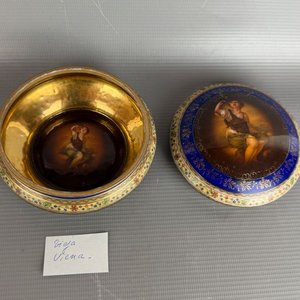 Bombonera / Alhajero de Porcelana "Viejo Viena" Checoslovaco - imagen 5