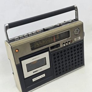 Radio Portátil Casete PUNTAL 9016F con AM/FM - imagen 2