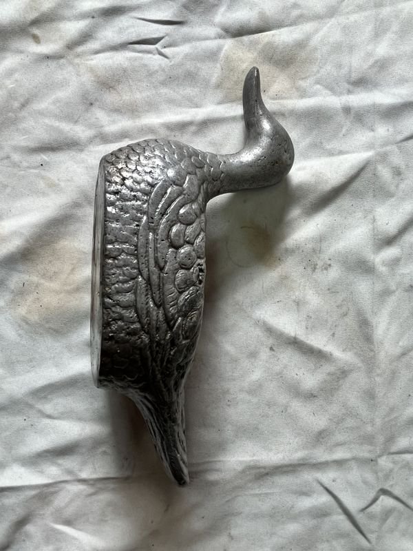 Pato macetero de aluminio o peltre para jardín - imagen 6