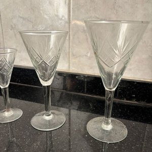 Juego de 38 Copas de Cristal Tallado - imagen 4