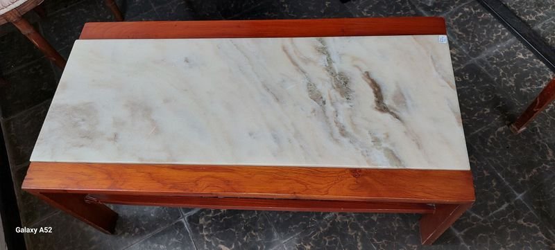 Mesa de madera con encimera de piedra - imagen 9