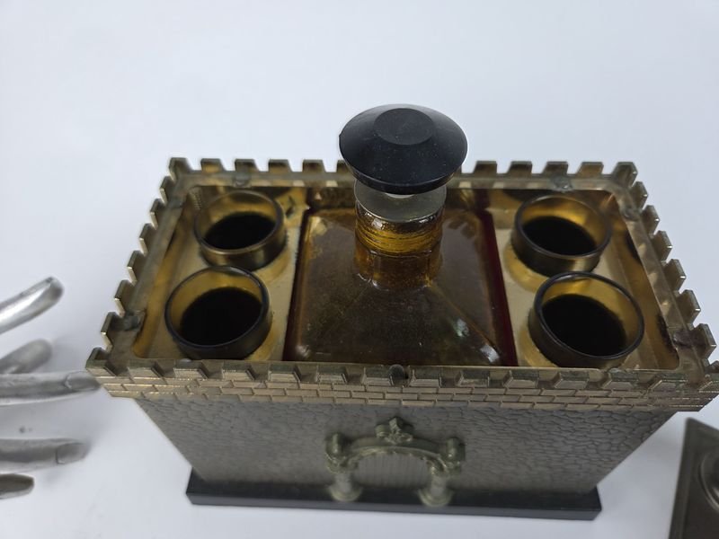 Item 829979 - Image 2