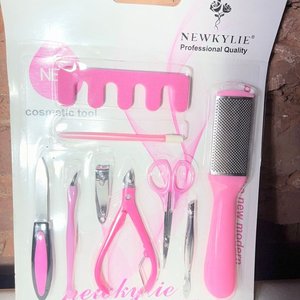 Kit de Manicura y Pedicura Profesional NEWKYLIE con Herramientas Rosadas - imagen 1