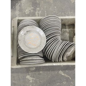 45 Platos de Loza Blancos con Detalles Anaranjados - imagen 2