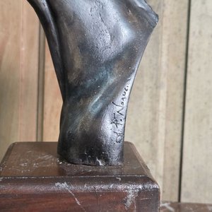 Escultura de Cabeza de Caballo Árabe Firmada - imagen 2