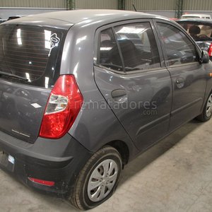 Hyundai Grand i10 Gris - Interior y Exterior - imagen 3