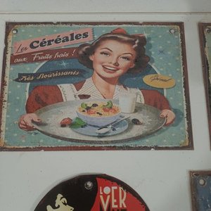 Lote de 8 Chapas Vintage Publicitarias: Le Melon, Hot Dog, Cinzano, Uruguay y Más - imagen 4