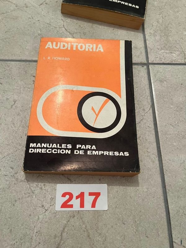 Libro "Auditoría" por L. R. Howard, Manuales para Dirección de Empresas