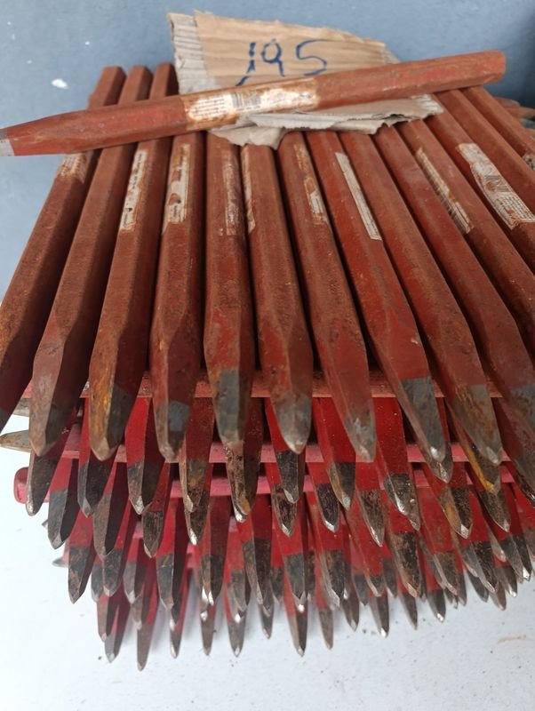 Lote de 50 Puntas de Metal para Demolición 300x16mm Nuevas