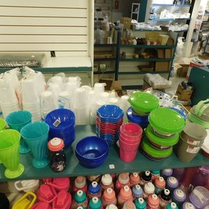 Set de 72 tapers, recipientes plásticos y vasos - imagen 3