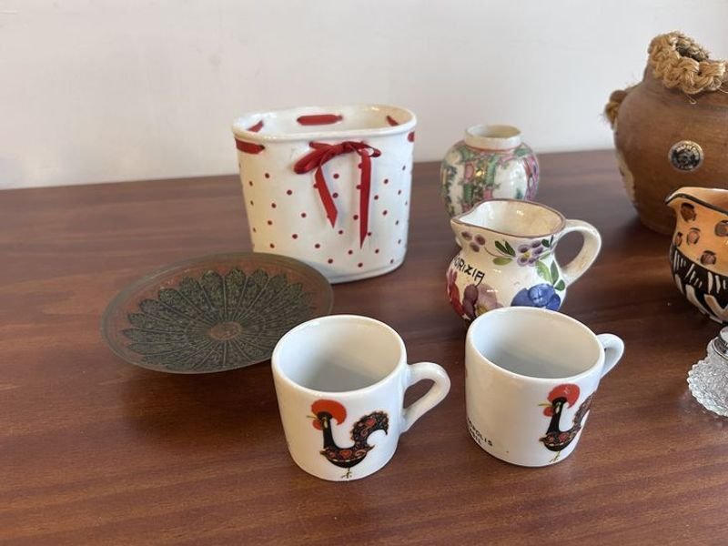 Colección de objetos decorativos - imagen 3