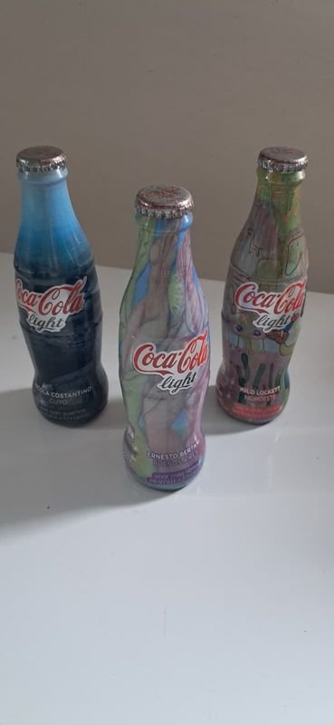 Lote de 3 Botellas Coca-Cola Light Coleccionables con Contenido Original
