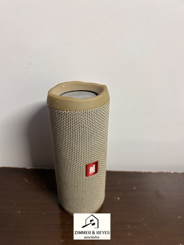 Parlante Portátil JBL Flip 4 Beige - imagen 1