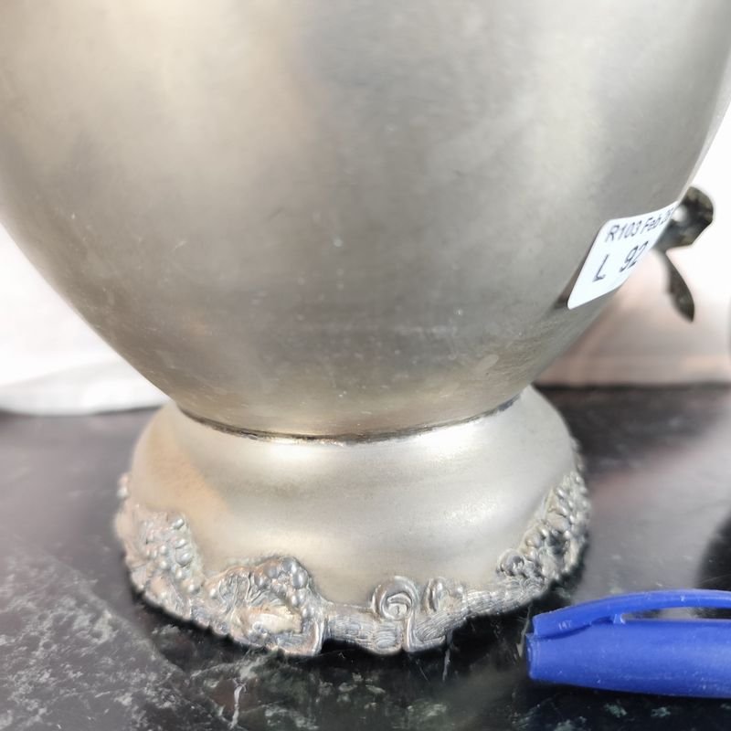 Dos antiguas jarras de plata en excelente estado - imagen 2