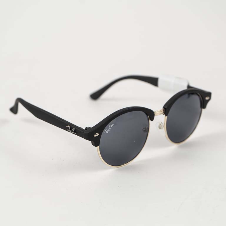 Lote siguiente: Par de lentes de sol negros y dorados - Accesorios para Vehículos