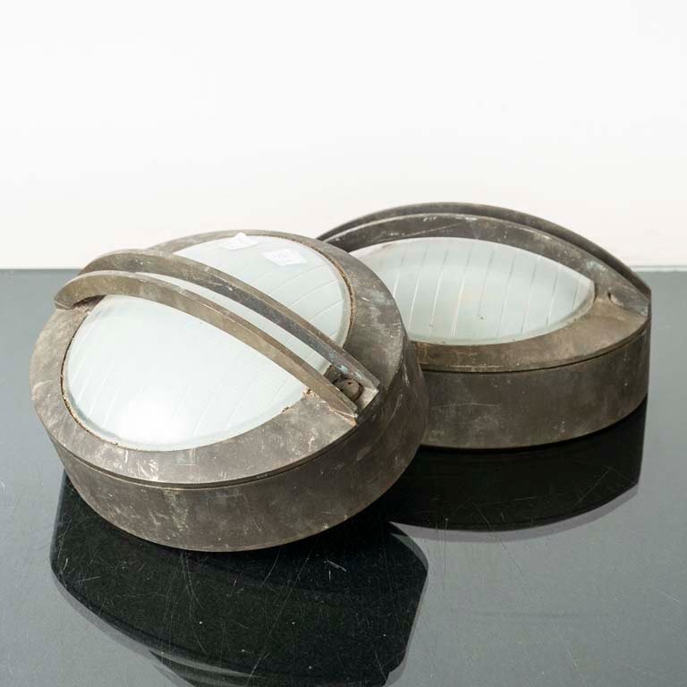 Item 2112535 - Image 0