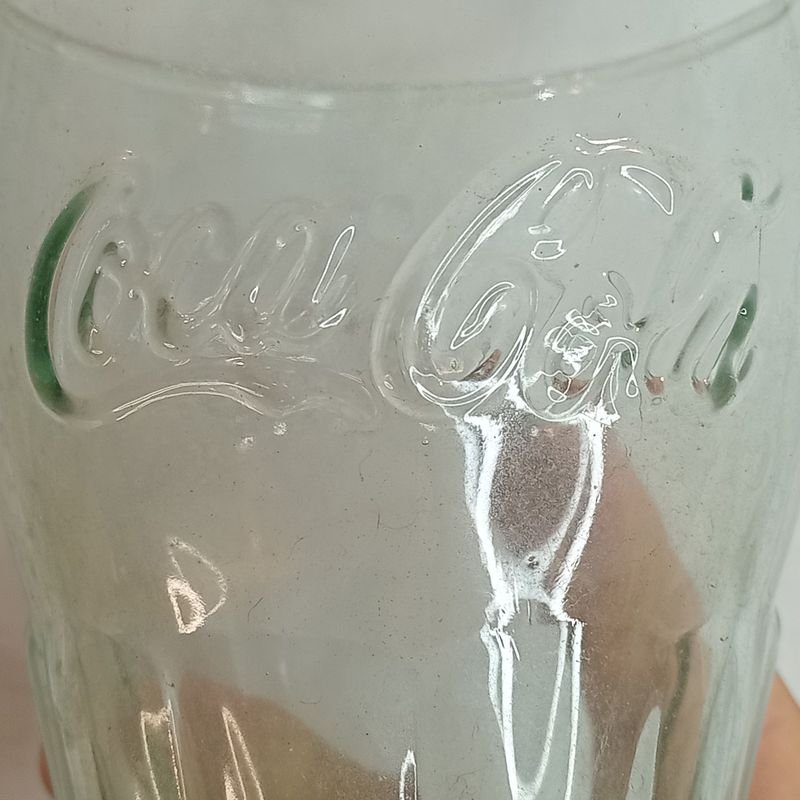 Colección de vasos y platos de Coca Cola en vidrio y plástico - imagen 3
