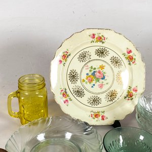 Lote de Vasos, Azucareros, Mates y Plato Decorativo - imagen 3