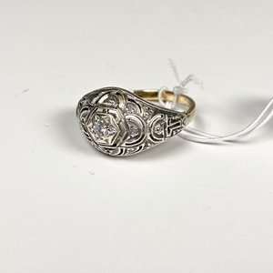 Anillo de Oro 18k con Brillantes y Diseño Calado - imagen 2