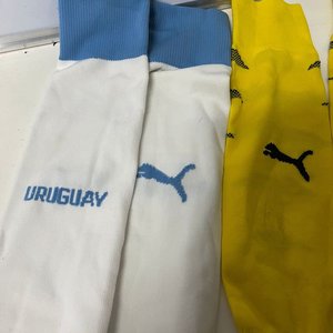 6 Pares de Medias de Fútbol Uruguay y Peñarol - Puma - imagen 4