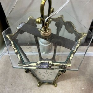 Farol Colgante de Bronce con Vidrios Biselados y Grabados - imagen 4