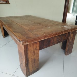 Lote anterior: Mesa de Living Rústica de Madera Noble